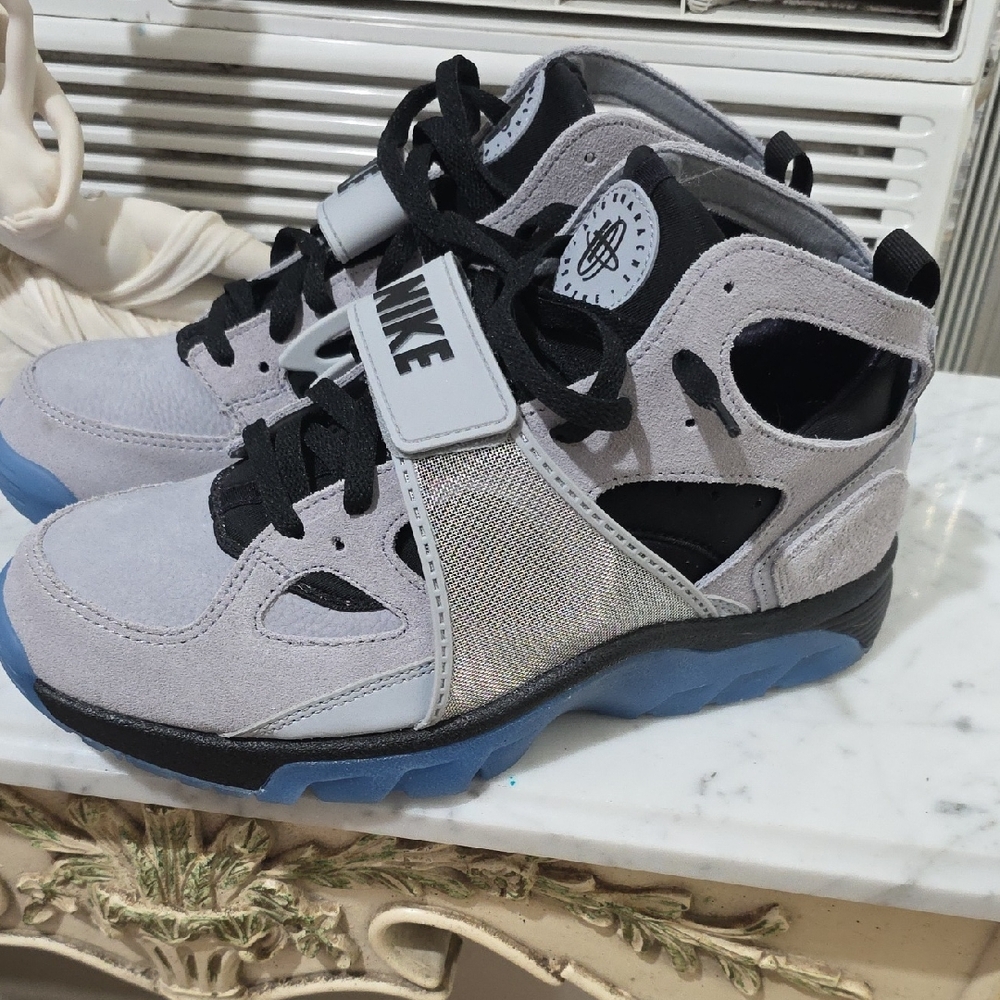 Nike Air Trainer Huarache 9.5 Mens VNDS Wolf Grey